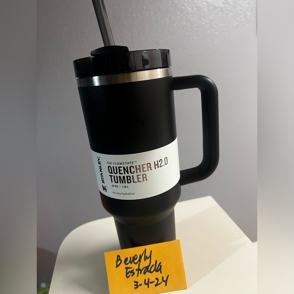 Stanley, 40 oz., The Quencher H2.0 FlowState Tumbler, Black 2 - Picture 1 of 2